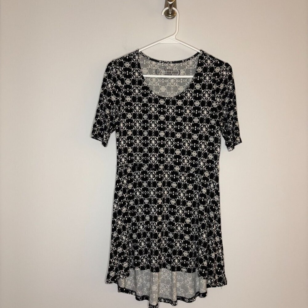 SOMA Live Lounge Wear Luxuriously Soft XS Black Short Sleeve Sleepshirt Hi-Lo